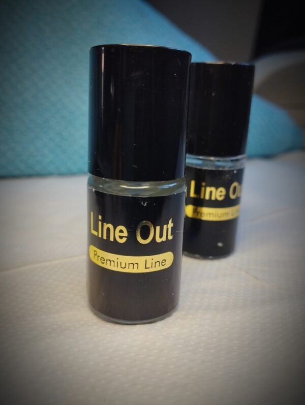 Line out magique! ( stop le décollement du gel et des capsules) – Image 2